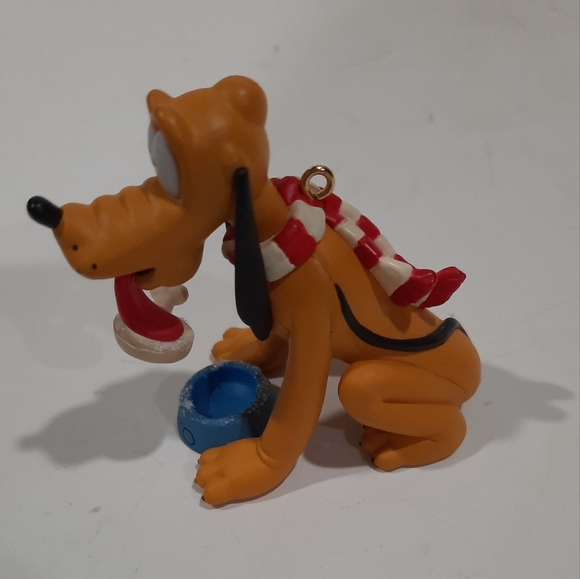 "Dog Dish Dilemma" Hallmark Pluto Ornament - Picture 4 of 8